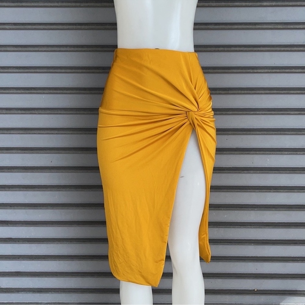 Fashion Nova Women’s Elegant Mustard Yellow Knotted Skirt Size M - Picture 2 of 9